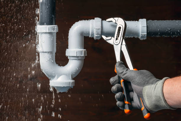 Professional Leak Detection technician working in Middle Falls, NY
